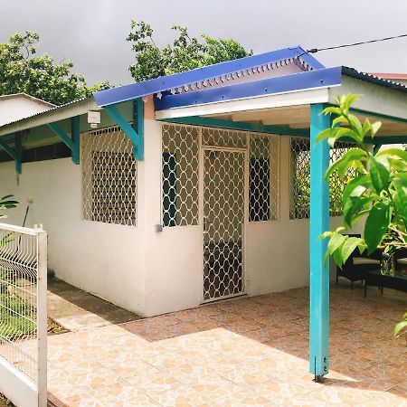 Bungalows Proche De La Plage Le Gosier  Exteriör bild